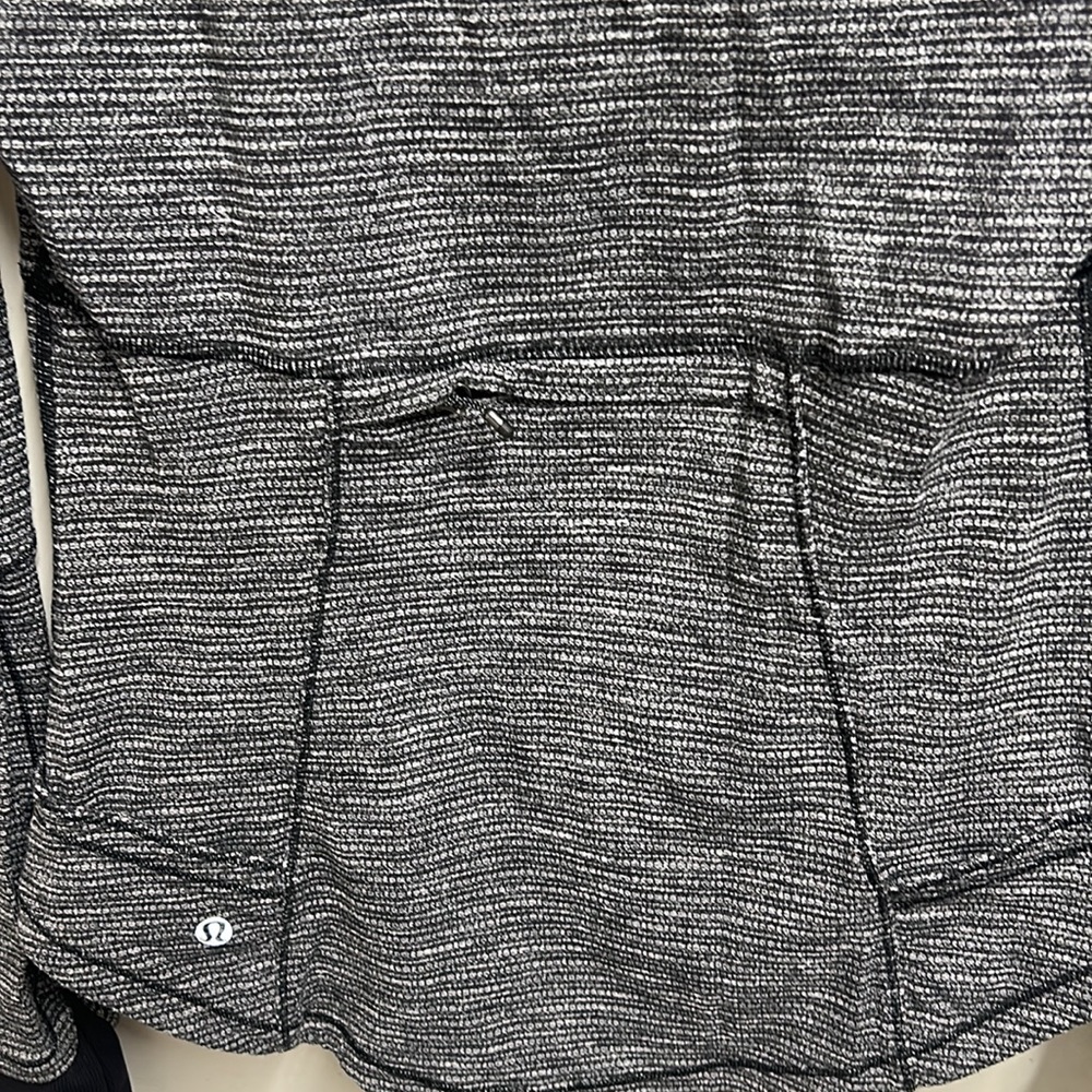 Lululemon jacket , small - Picture 5 of 10